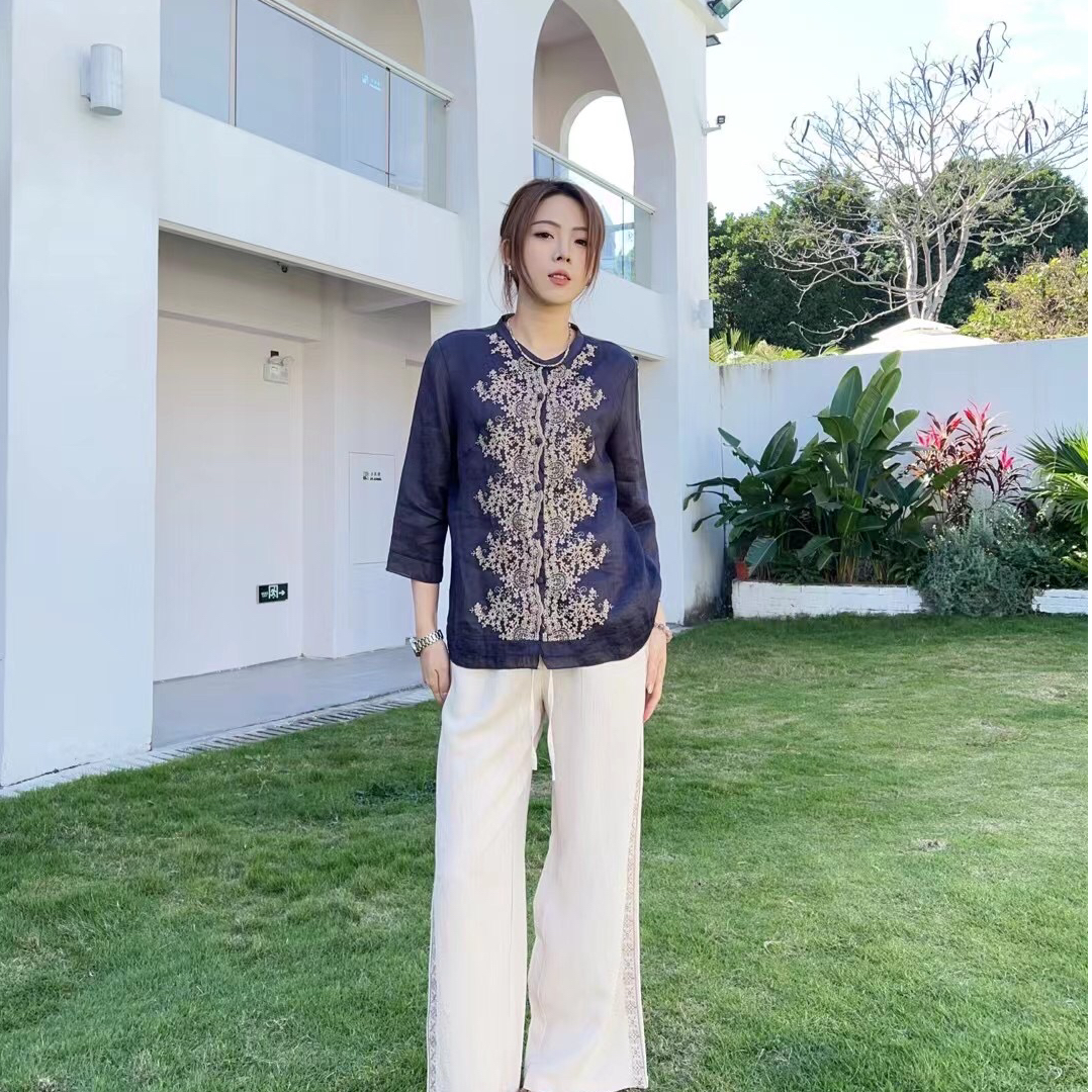 2025（艾美）女士苎麻重工刺绣开衫——休闲复古中式时尚绣花中国风