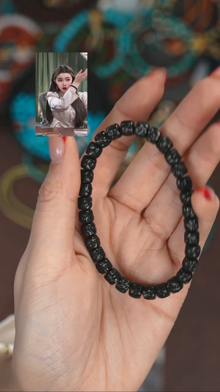 【闪购商品】椰蒂手串111111111111