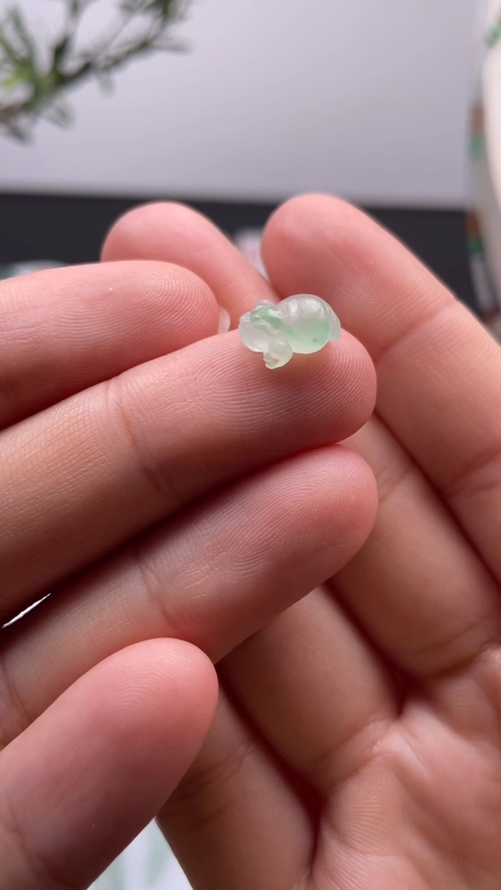 未镶嵌定制翡翠缅甸天然翡翠，不包工