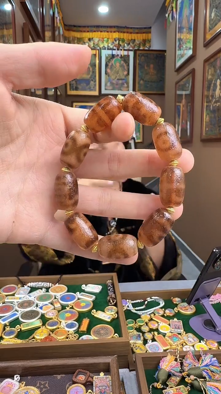 吊坠天珠手链-热贡纯手绘唐卡