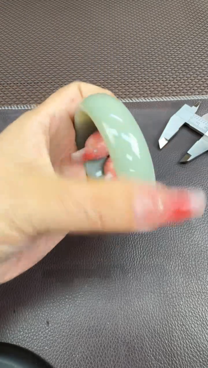 【闪购商品】和田玉手镯未镶嵌54-17