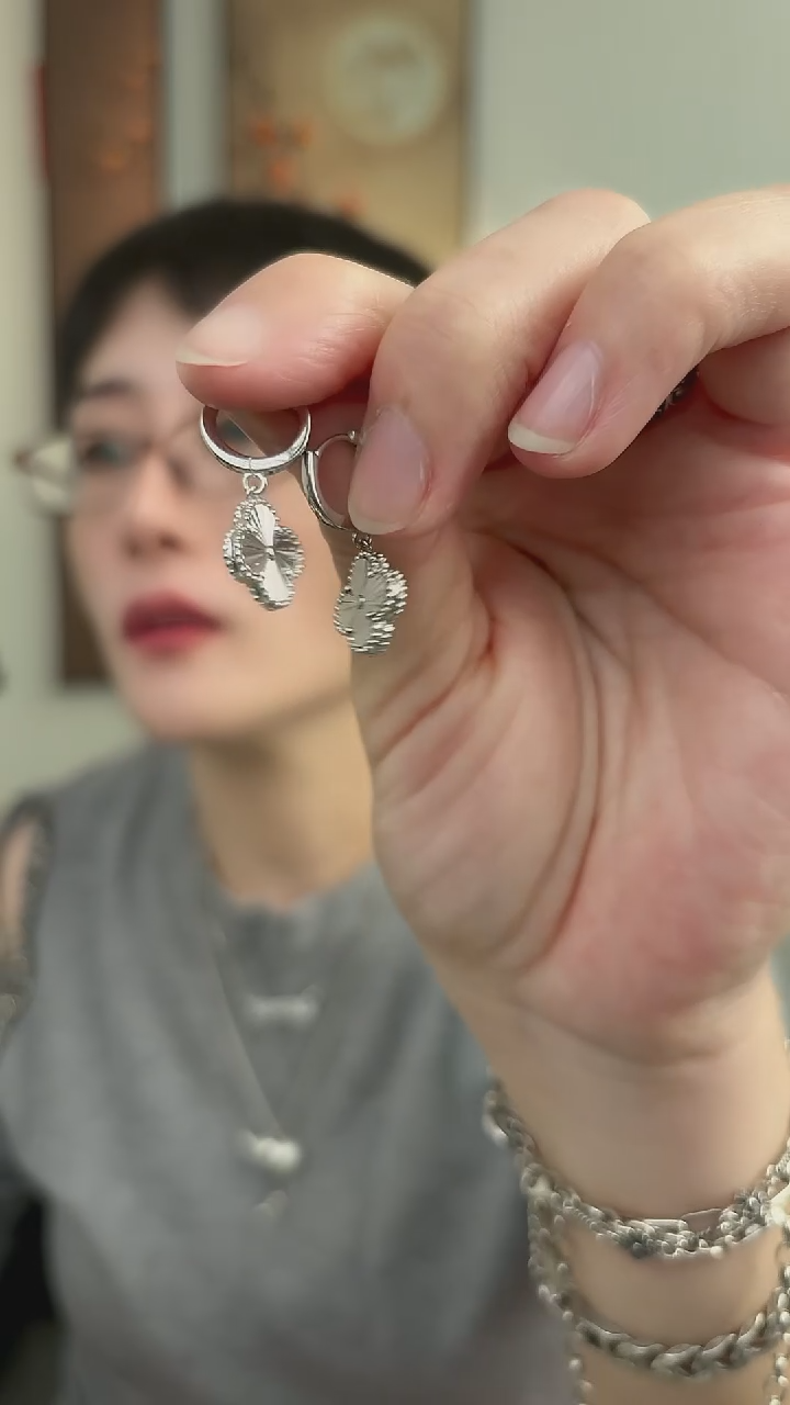 无925银流苏四叶耳扣19