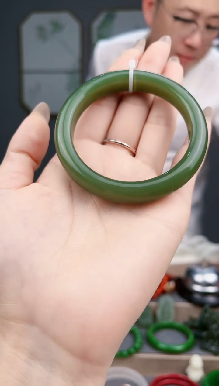 【闪购商品】和田玉颈饰未镶嵌AA多样性发货 拍一发一57.9