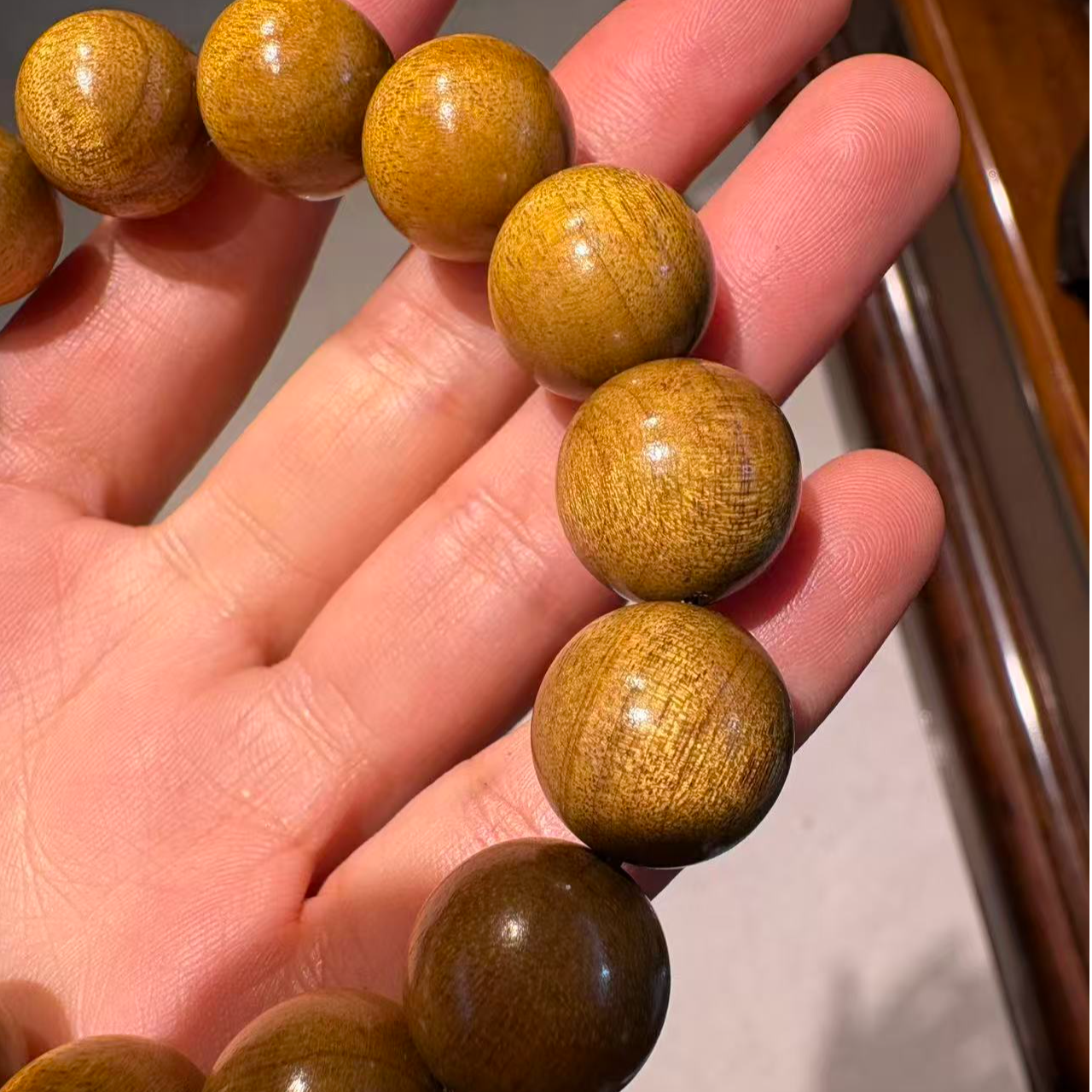 1.5金丝楠木药香老料手串