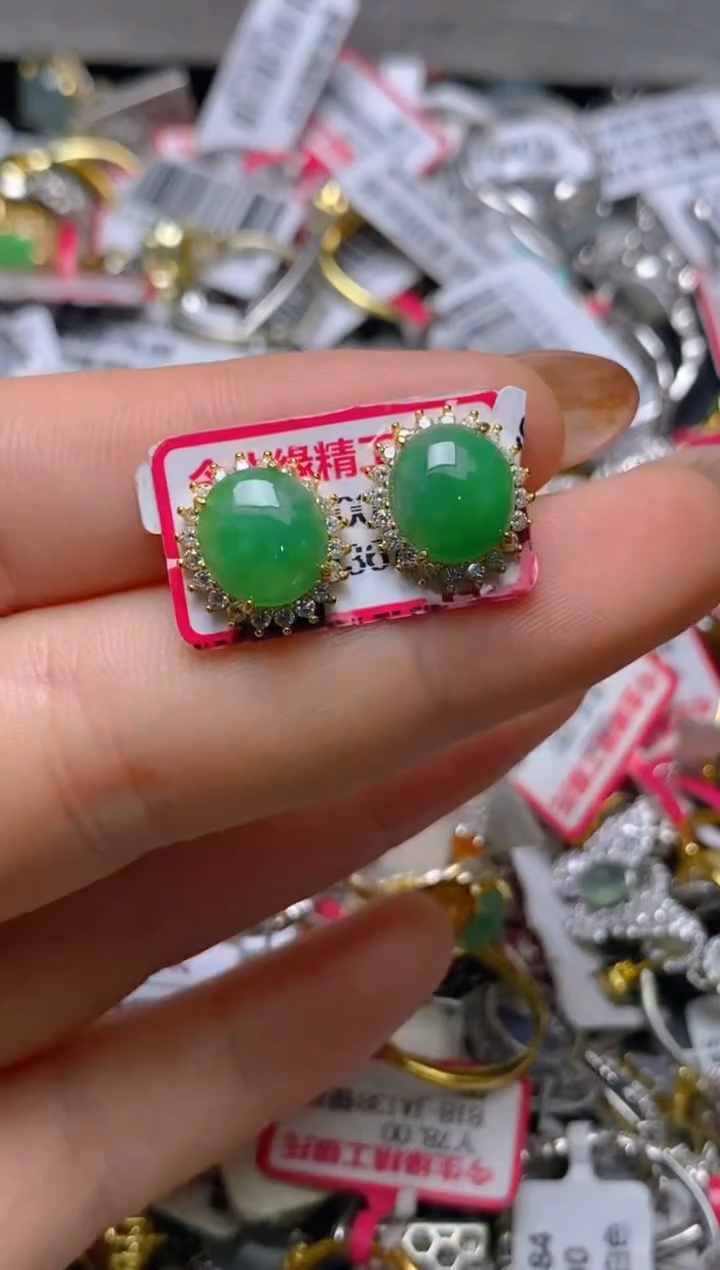 银S925镶嵌戒指翡翠百内无证书