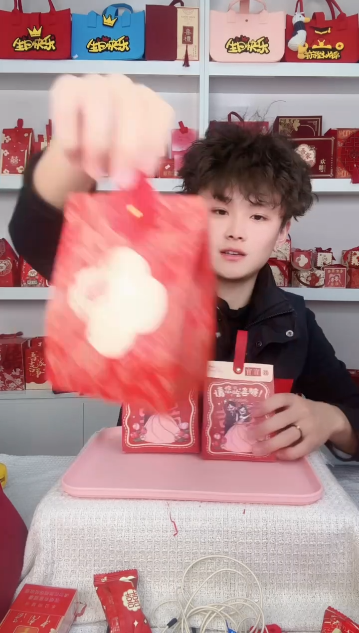 卡纸心*25糖盒中号 30个