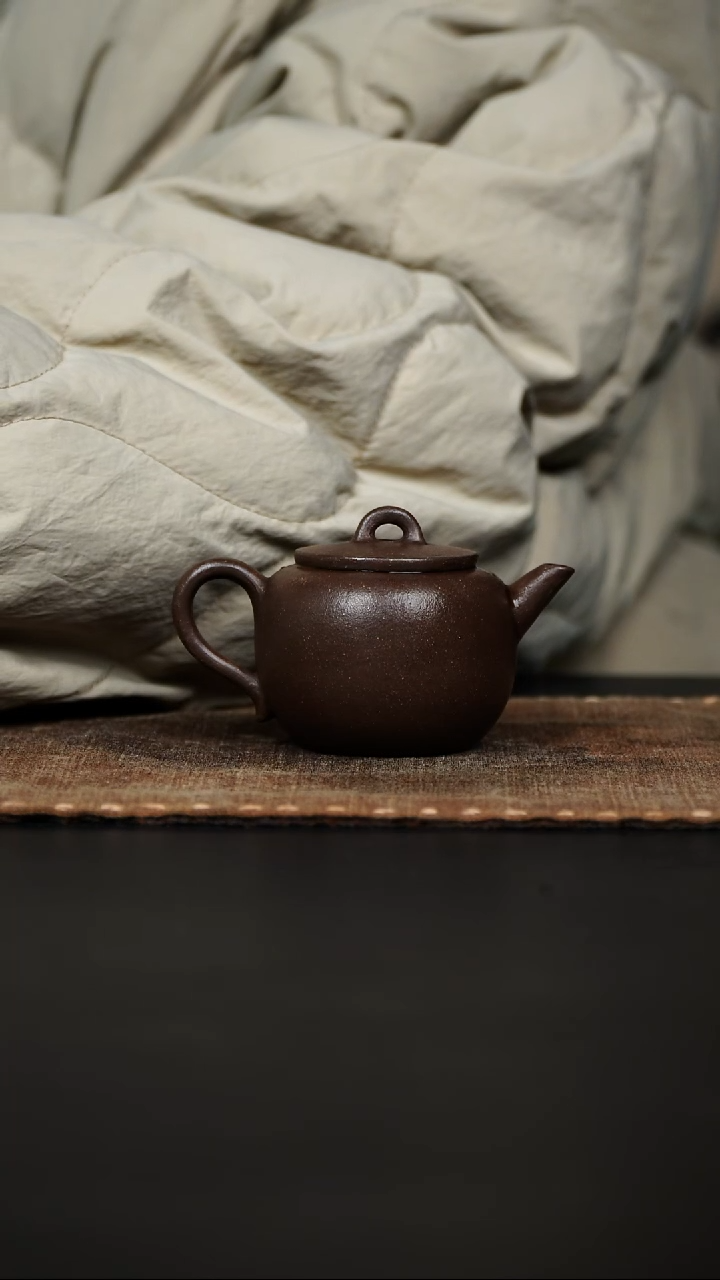 【闪购商品】紫砂茶壶小苹果壶紫泥65cc