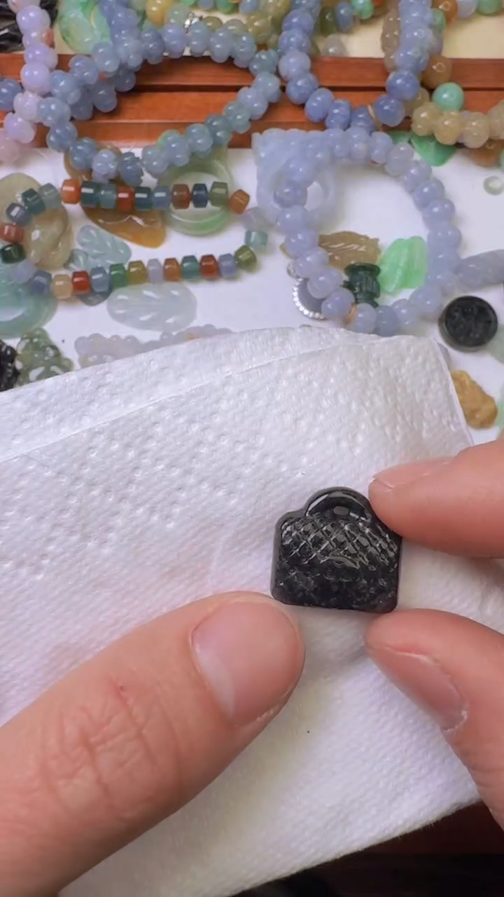 【闪购商品】翡翠颈饰未镶嵌【闪购商品】 天然翡翠 