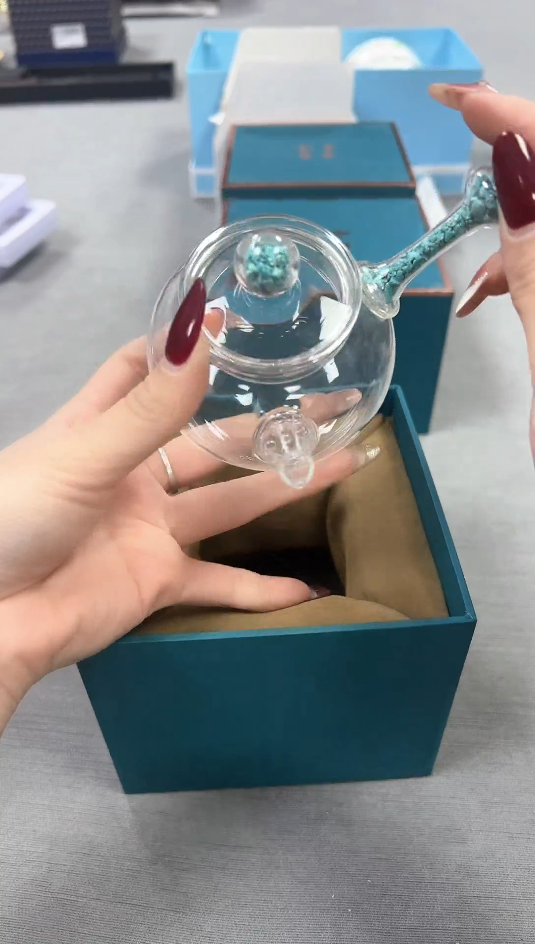 【闪购商品】瓷片新号开播不计成本欢迎点菜！