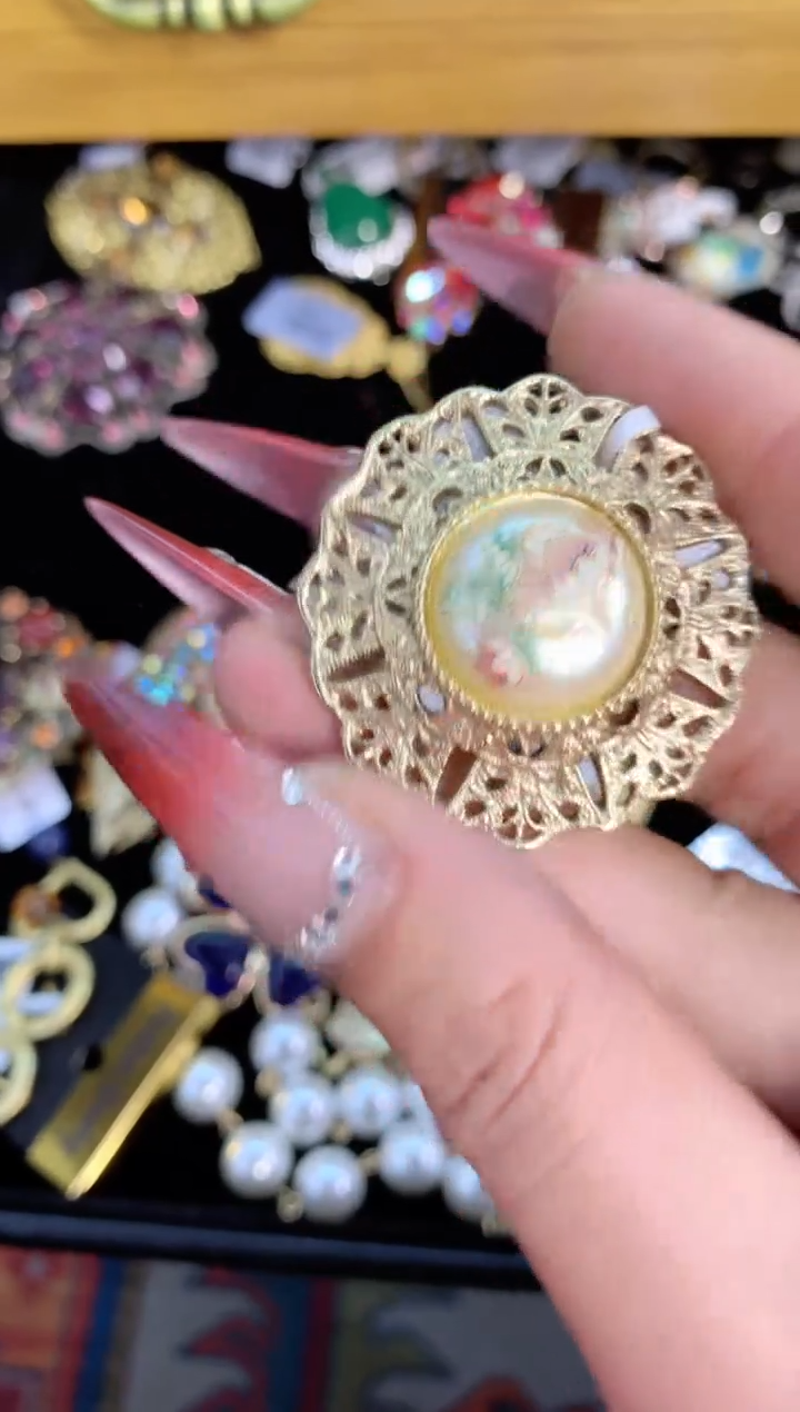 【闪购商品】瓷片楚楚中古珠宝甄选不退换