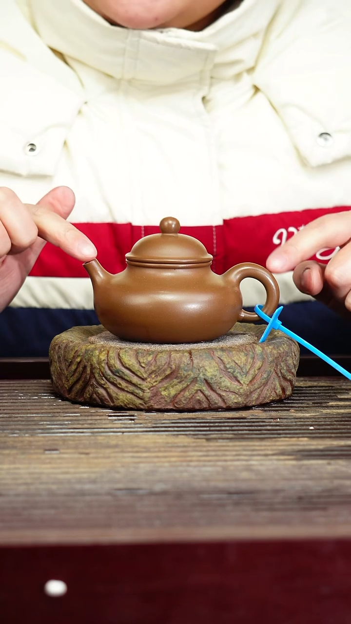 宜兴原矿紫砂壶茶壶宜兴原矿紫砂壶茶壶180C