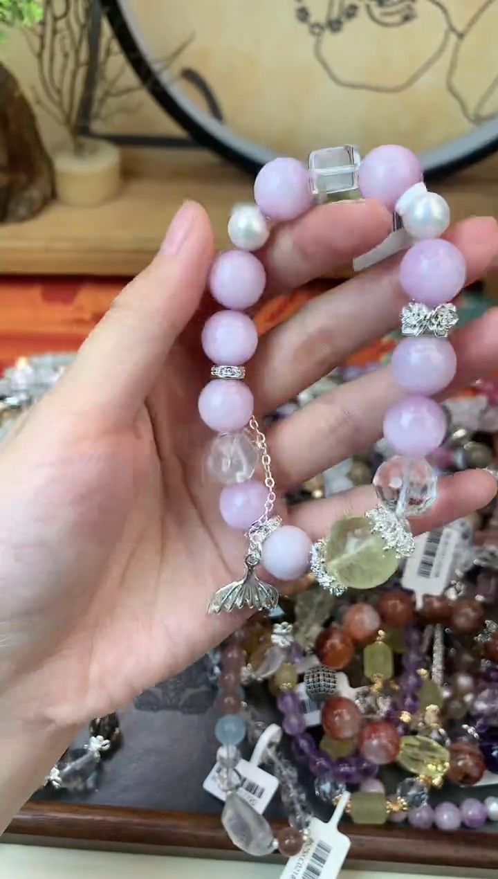 【闪购商品】锂辉石手串未镶嵌219