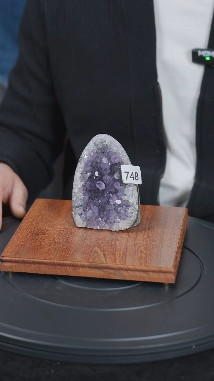 【闪购商品】紫晶大型摆件（非配饰）未镶嵌水晶