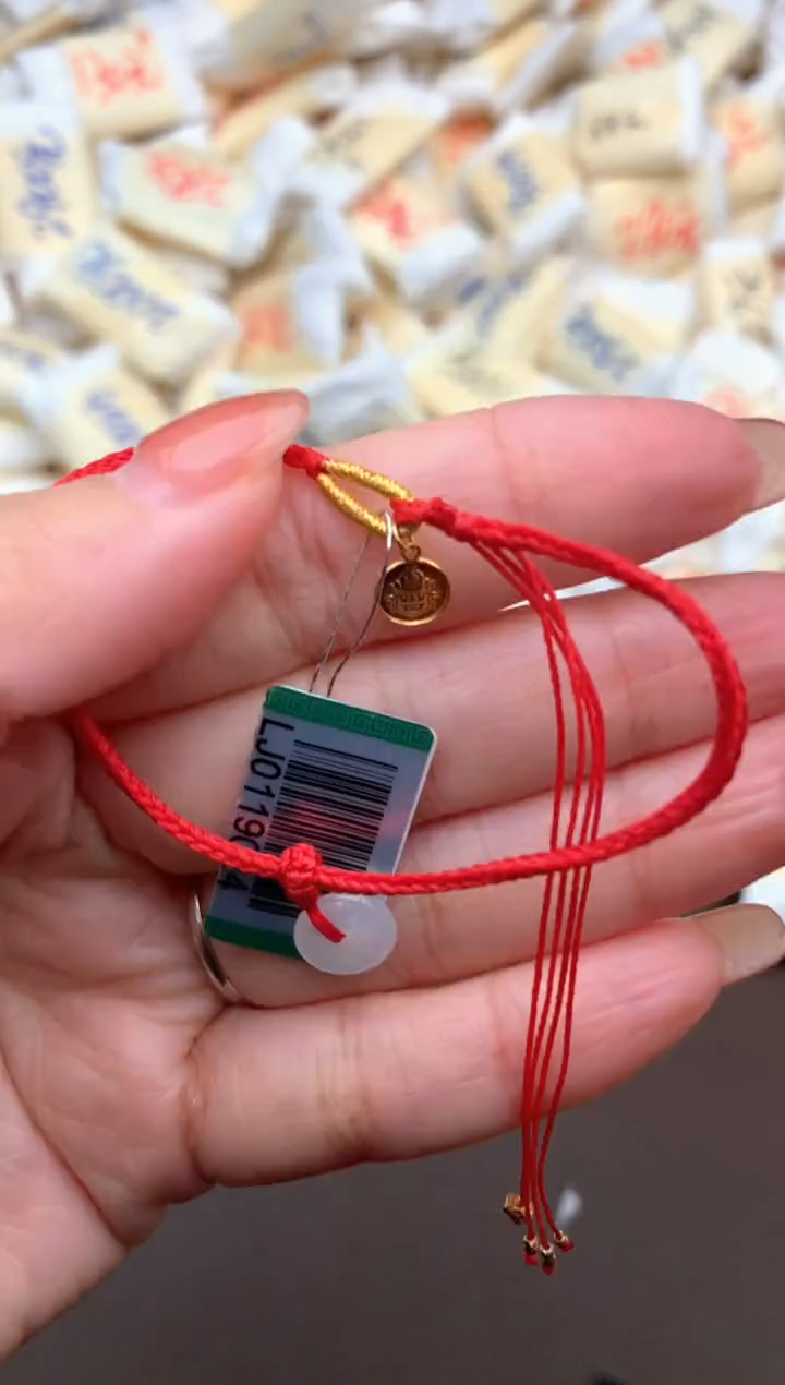 【闪购商品】翡翠挂件未镶嵌一