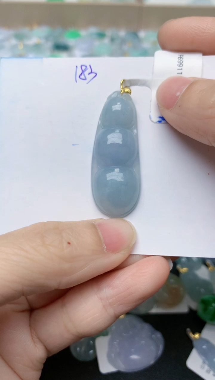 【闪购商品】翡翠颈饰18K金镶嵌天然翡翠A货    183