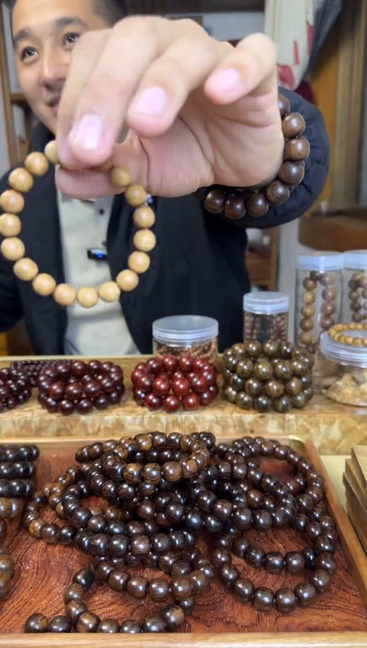 木用****5印度老山檀香1.0单圈福利