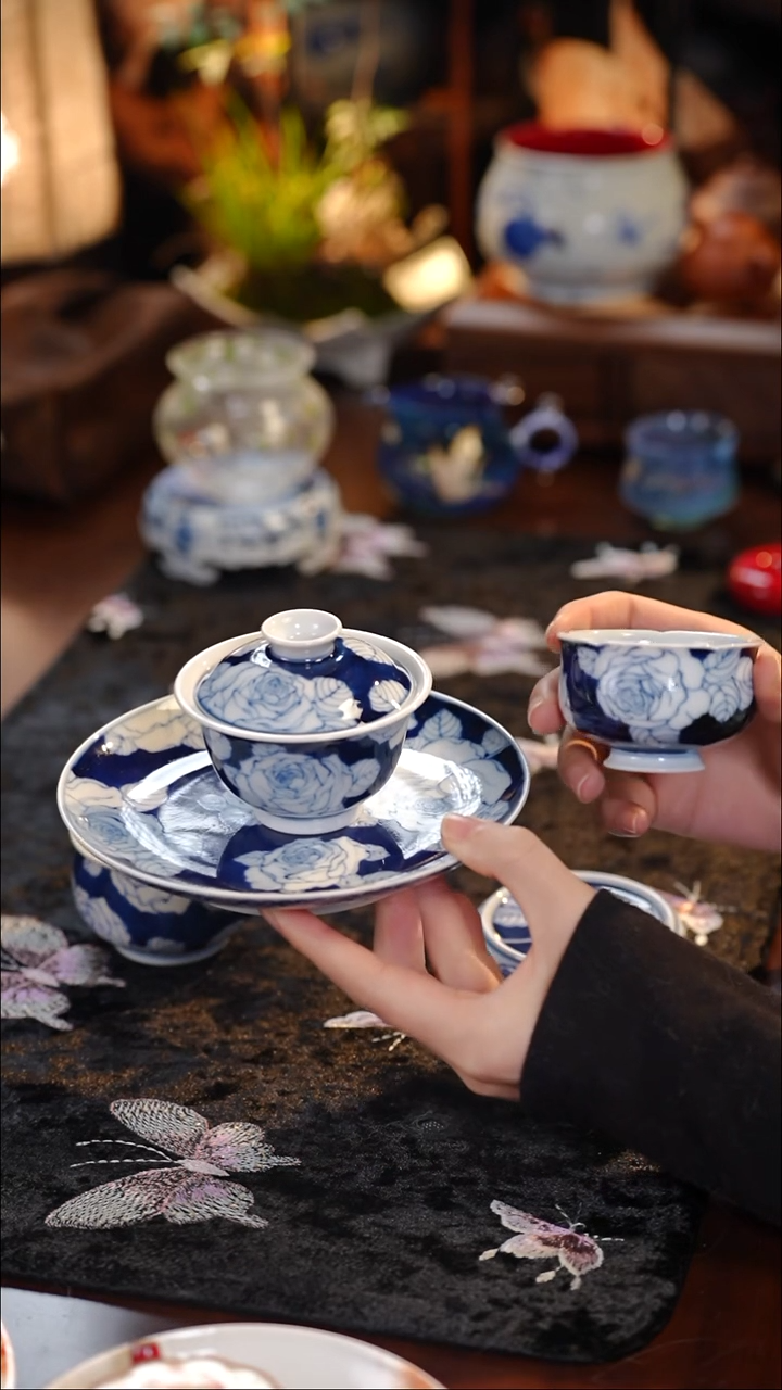 黄**心套组··········