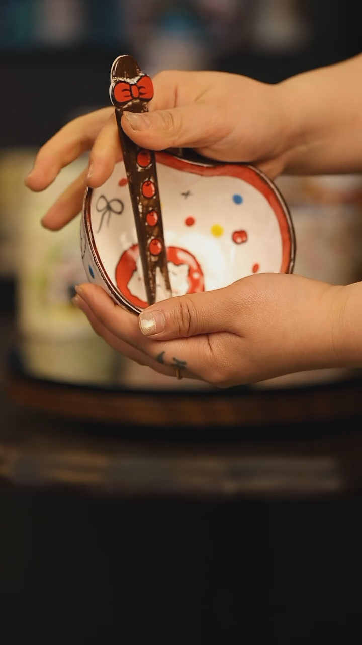 【闪购商品】摆件景德镇釉下彩绘设计师款式陶瓷