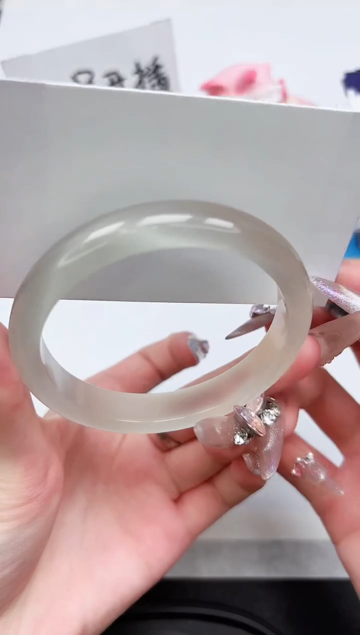 石英质玉手镯未镶嵌24-58.3