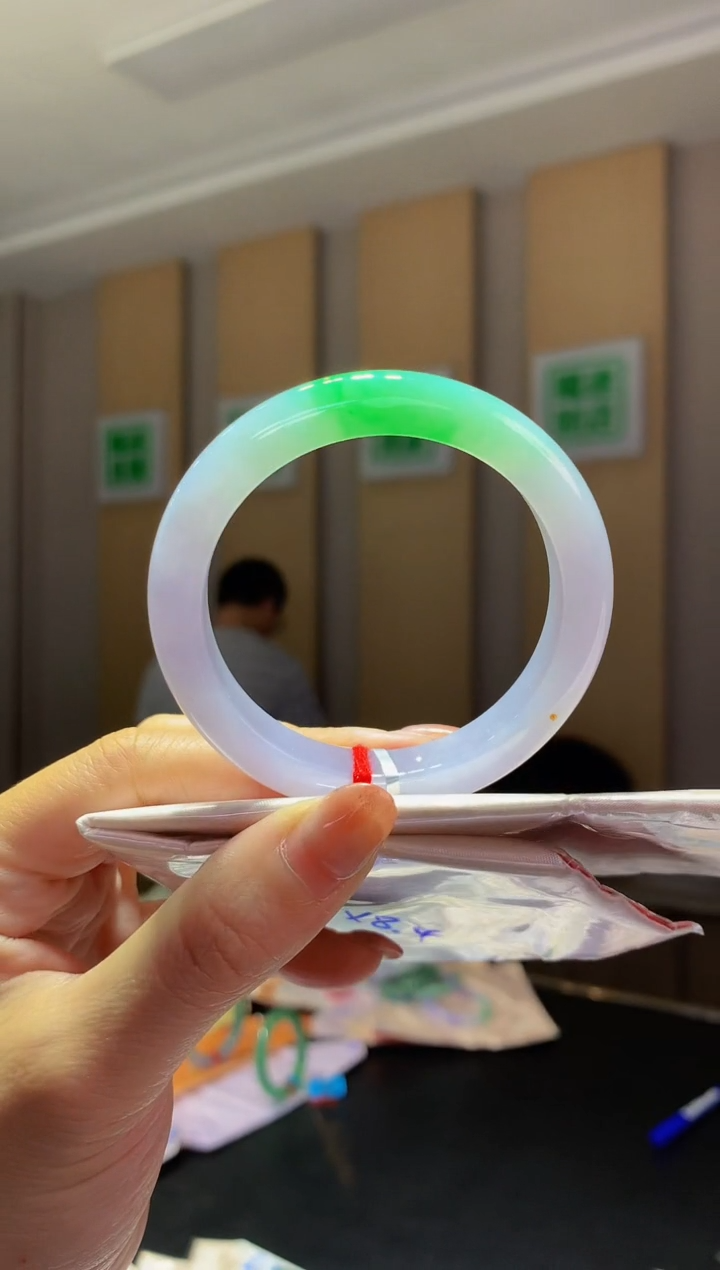 未镶嵌手镯翡翠-C95 圈口52.1 全款13万 定金2万