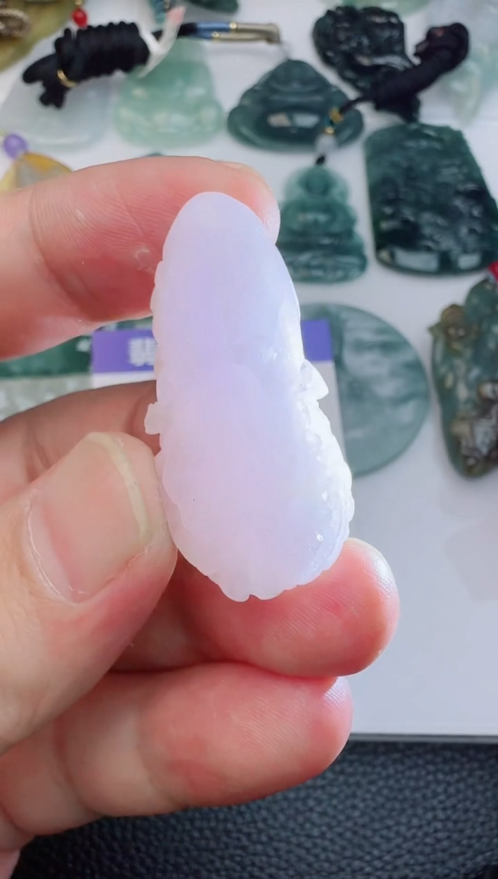 【闪购商品】翡翠颈饰未镶嵌1111111111