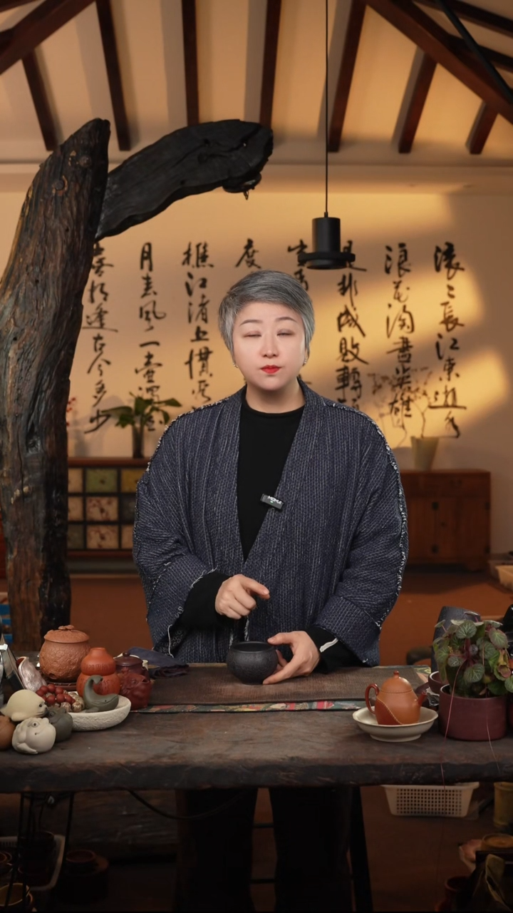 仇峰刻绘清风竹紫砂公道杯