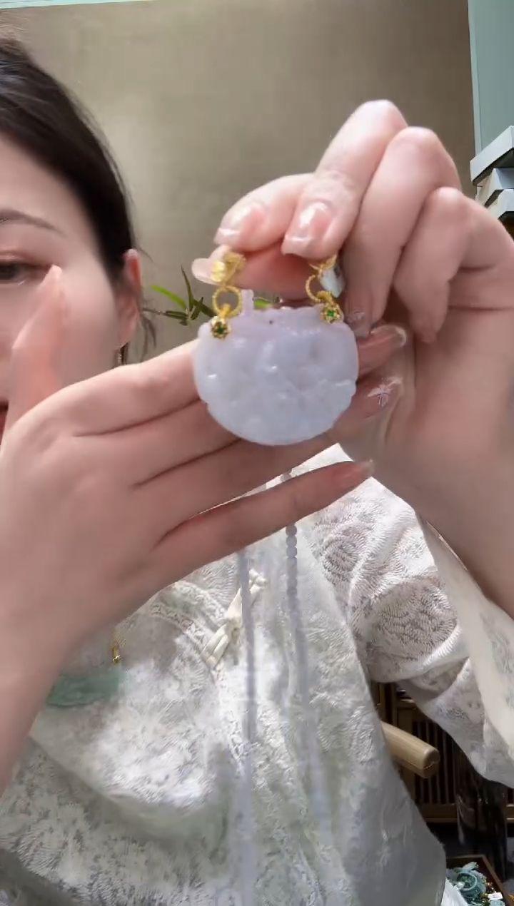 【闪购商品】翡翠未镶嵌颈饰吊坠