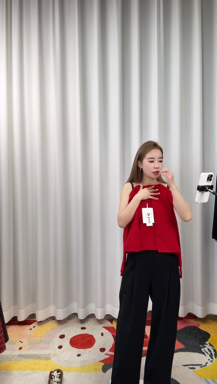 快**福特价不退换 红毛衣 S 