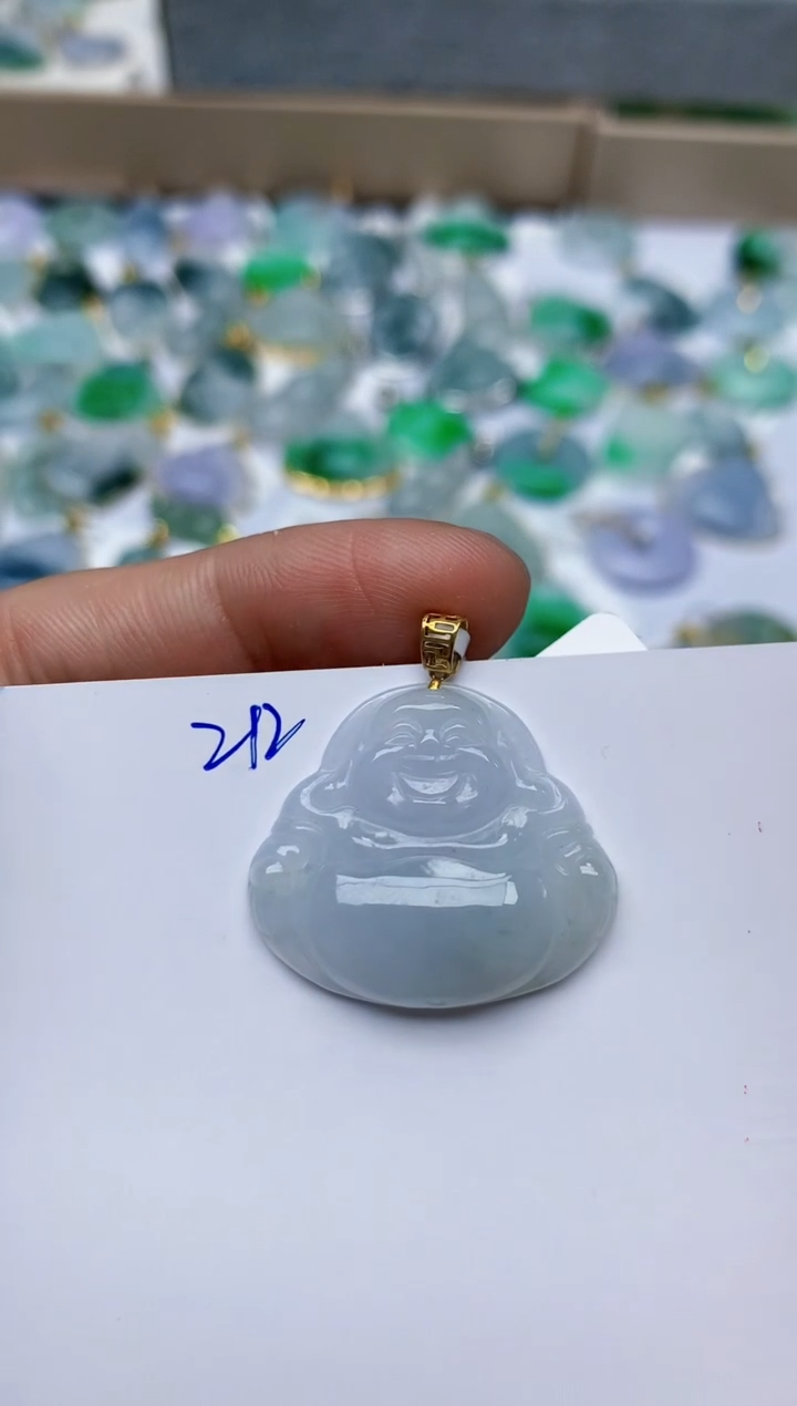 【闪购商品】翡翠颈饰18K金镶嵌天然翡翠A货    