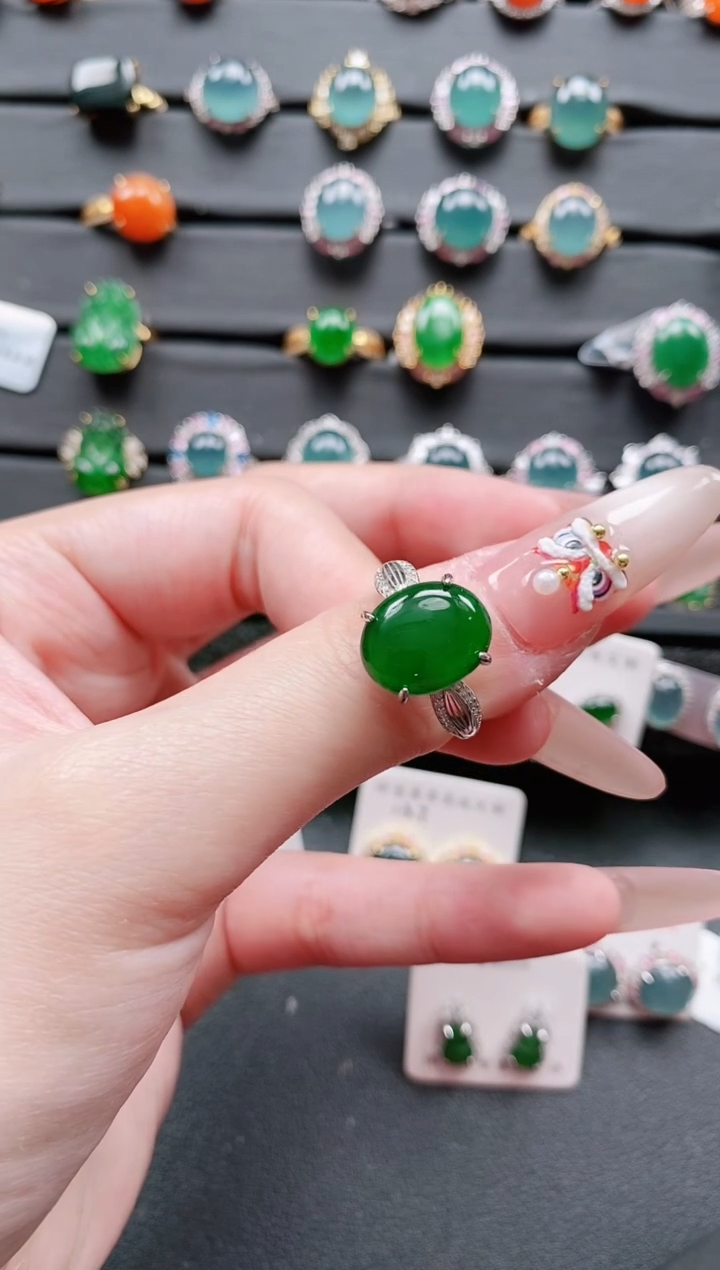 【闪购商品】翡翠戒指银S925镶嵌11111111