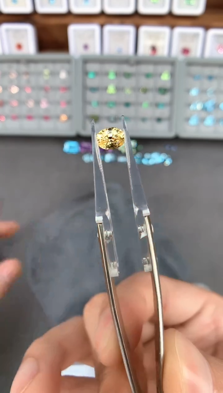 【闪购商品】定制蓝宝石裸石未镶嵌1.24ct