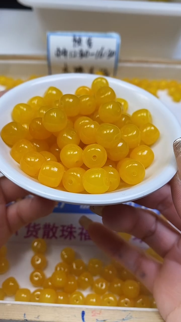 未镶嵌散珠玛瑙/玉髓E160 鸡油黄玛瑙直切9*10mm10个9.9元