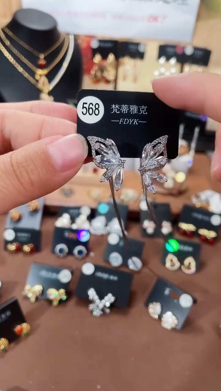 合金925银锆石梵568