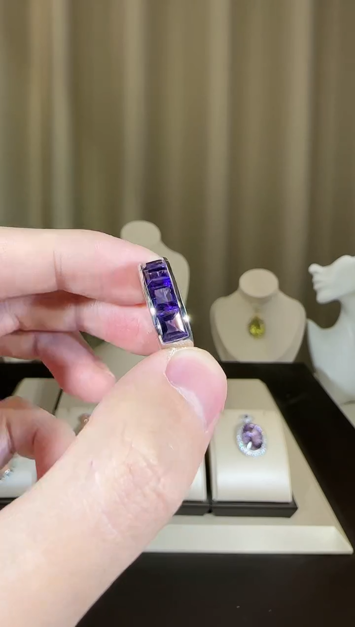 【闪购商品】紫晶戒指银S925镶嵌设计款