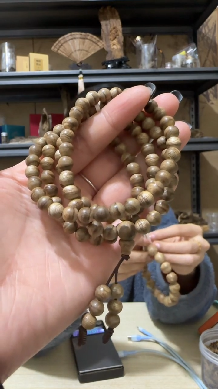 【闪购商品】沉香手串25号富国岛野料圆珠多圈