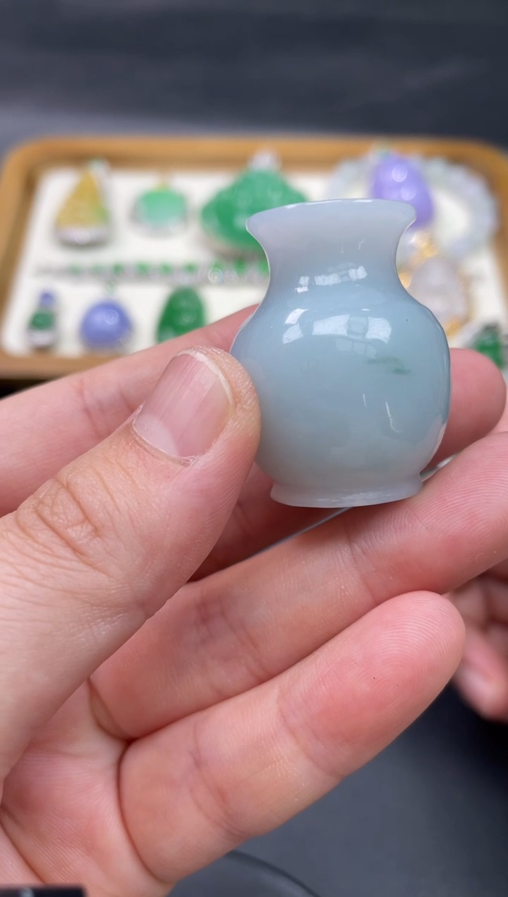 【闪购商品】翡翠把件未镶嵌160..........