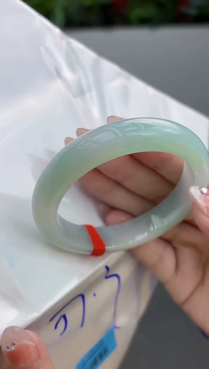 【闪购商品】翡翠手镯未镶嵌翡翠手镯