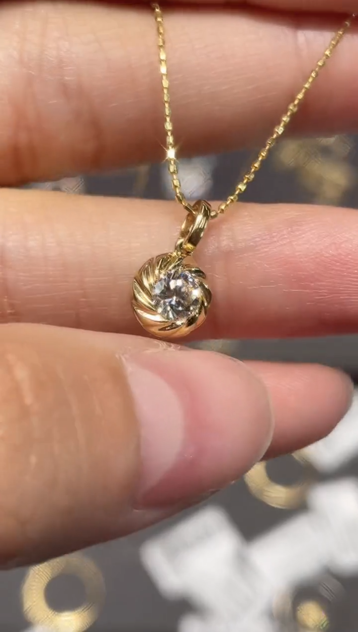 【闪购商品】钻石吊坠（不含链）18K金镶嵌X曲奇饼钻石吊坠