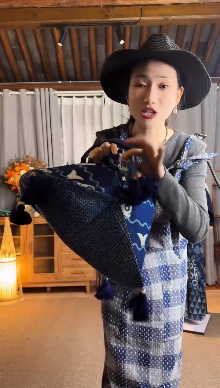 【闪购商品】设计师款蓝粽子包