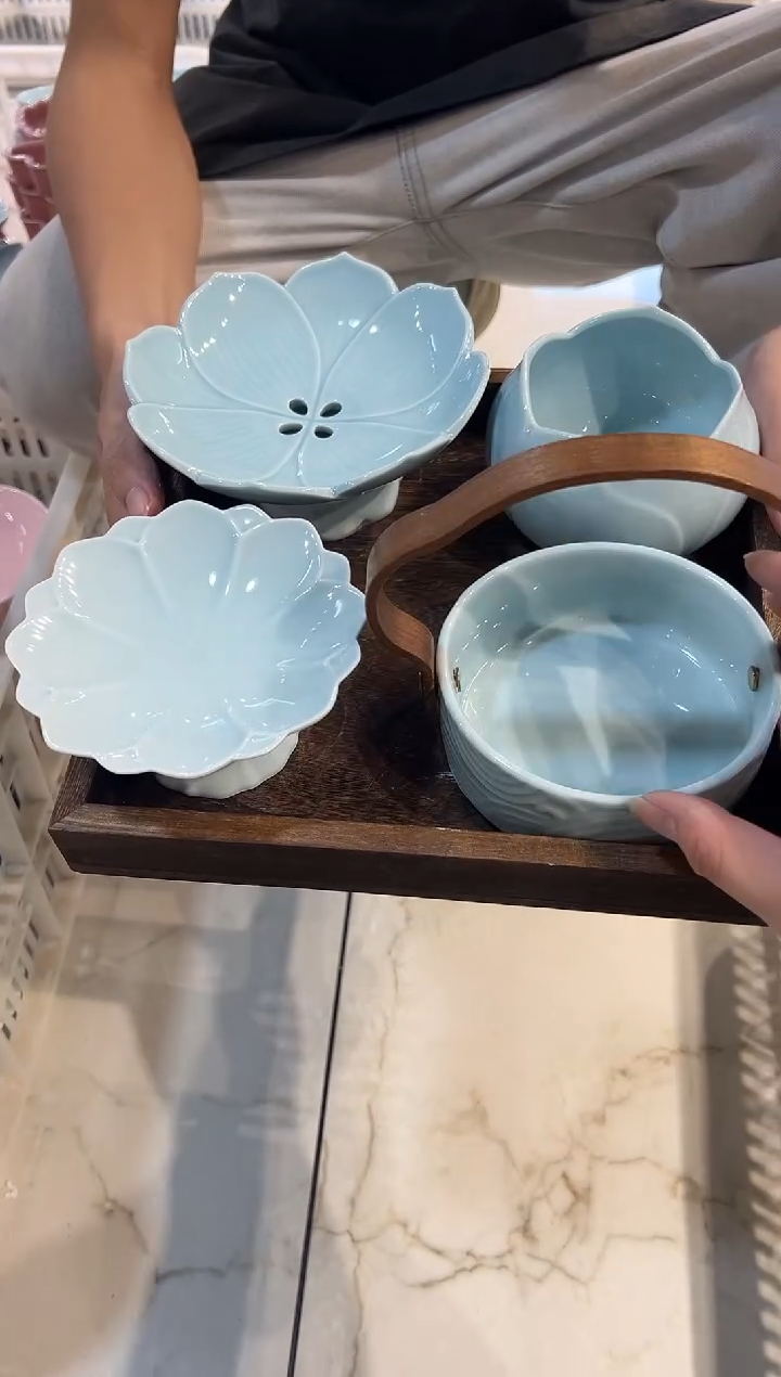 瓷片微瑕商品，介意勿拍 托盘