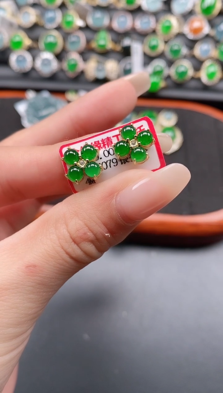 银S925镶嵌戒指翡翠1