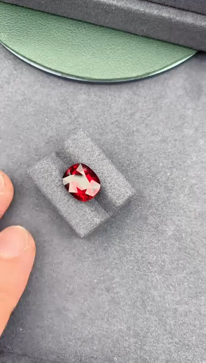 【闪购商品】碧玺裸石未镶嵌6ct 卢比来碧玺