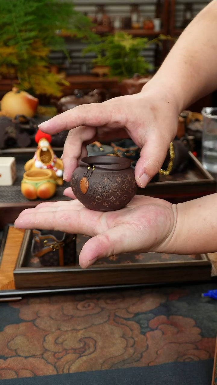 茶壶紫砂包包杯v话剧巨款吧v看