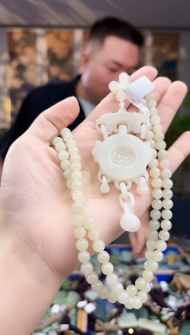 和田玉未镶嵌挂件拍一发一多样性发货