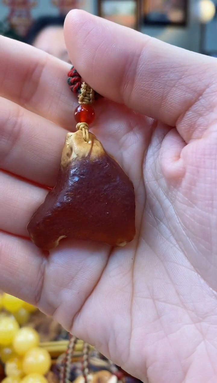 【闪购商品】琥珀颈饰未镶嵌吊坠