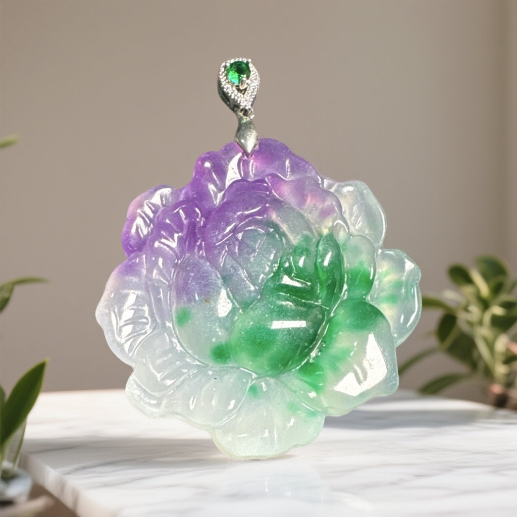 A190时尚精美雕刻吊坠