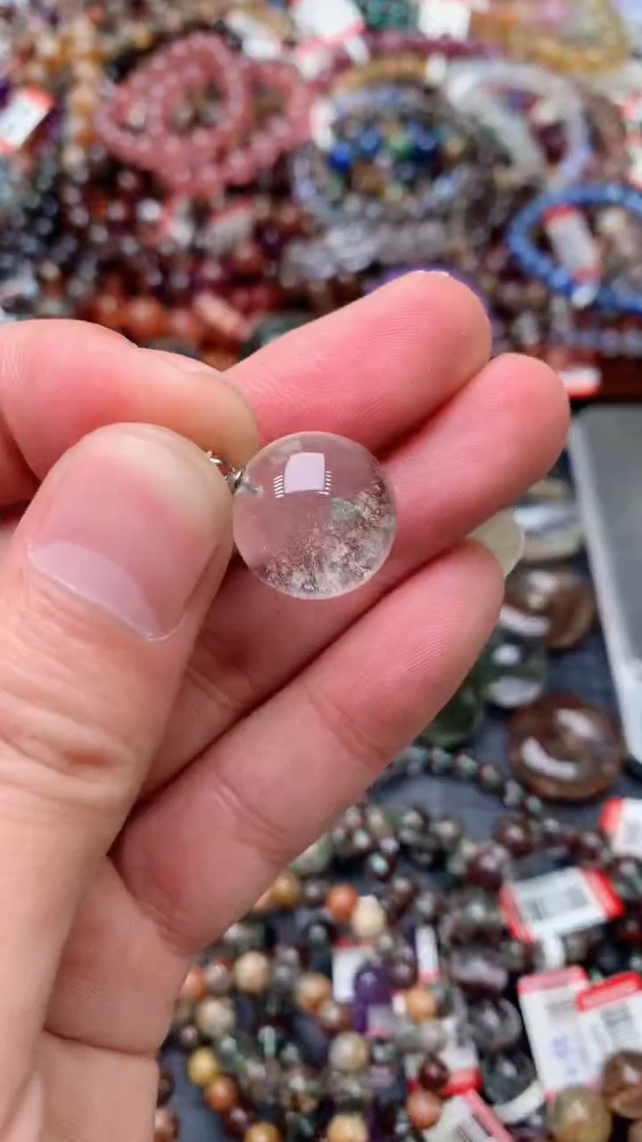 【闪购商品】水晶吊坠(赠链)合金12