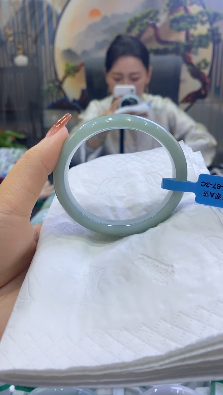 【闪购商品】翡翠手镯未镶嵌00004930