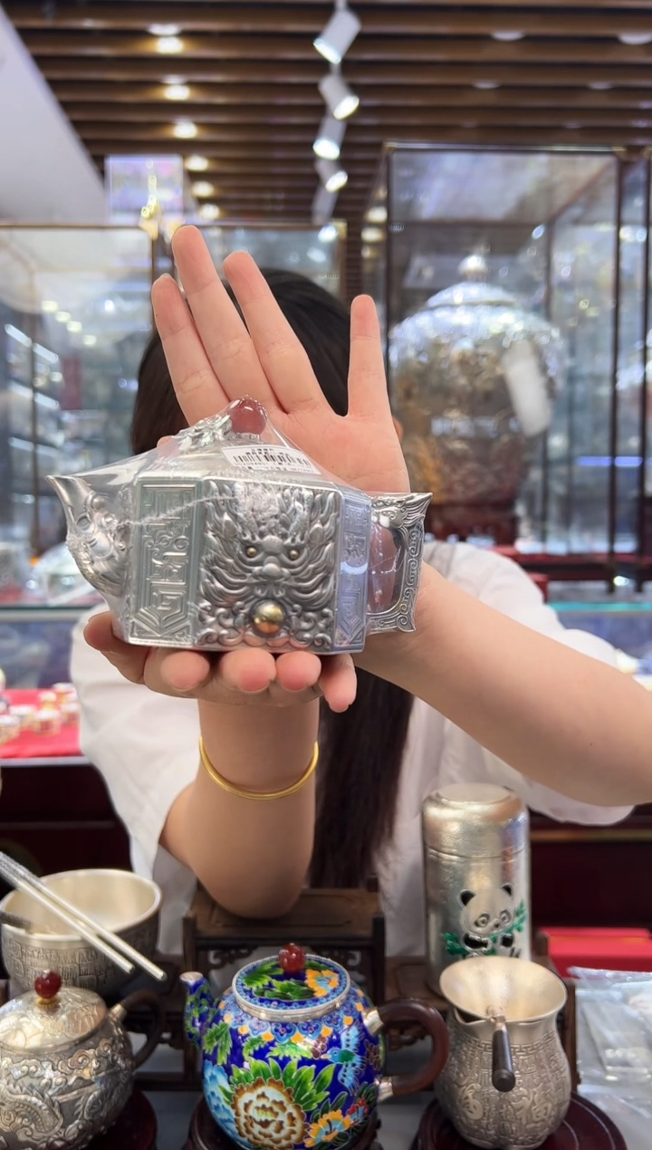 高精工999茶壶 龙壶