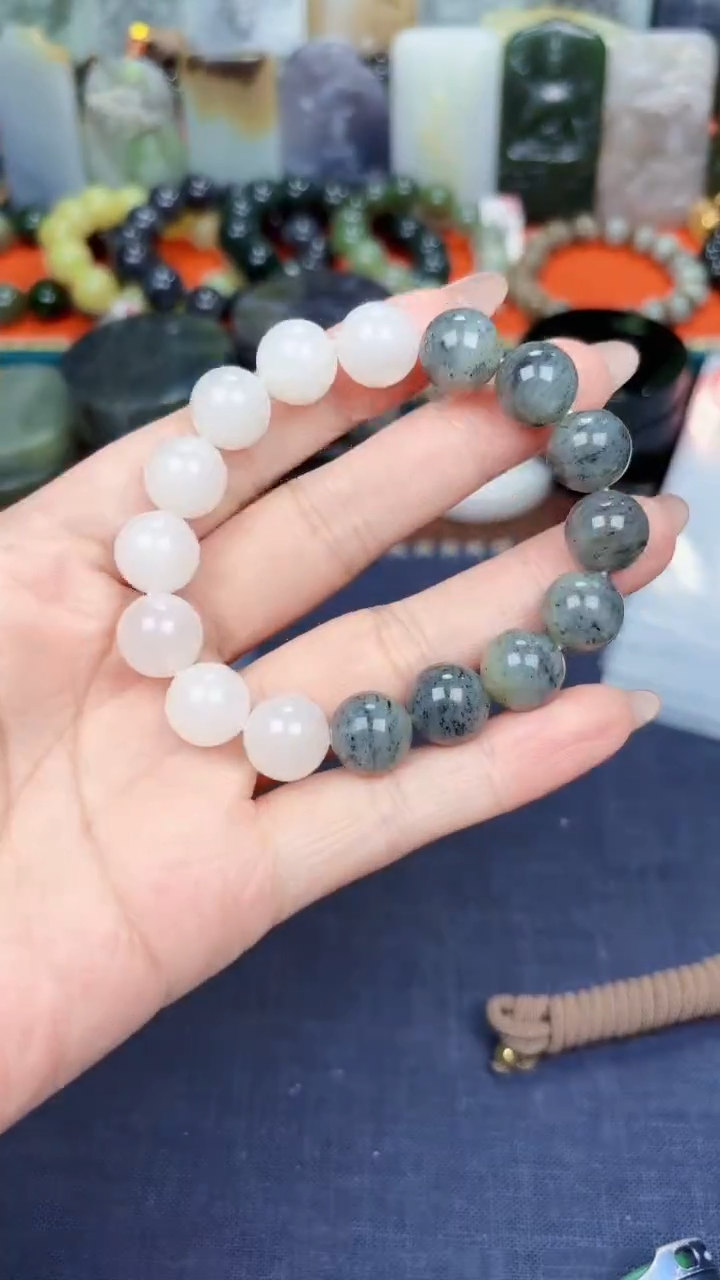 颈饰未镶嵌和田玉和田玉